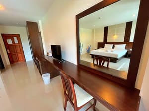 thumbnail: Room