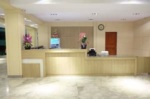 thumbnail: Reception