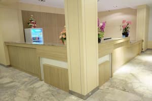 thumbnail: Reception