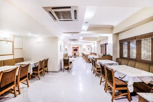 thumbnail: Breakfast area
