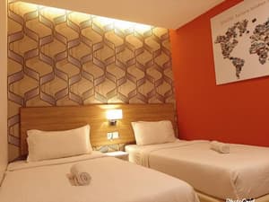 thumbnail: Room
