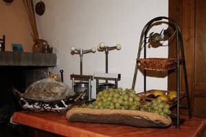 thumbnail: Interior detail