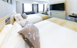 thumbnail: Room service - dining
