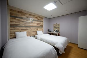 thumbnail: Interior