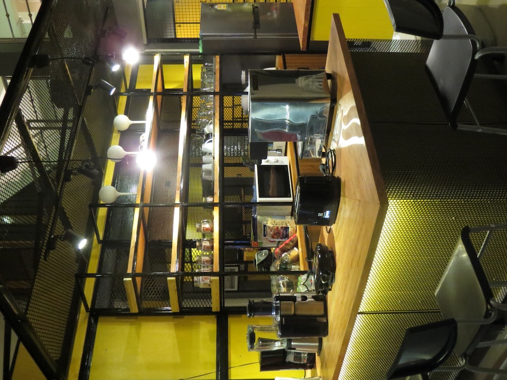 Coffee shop
