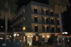 thumbnail: Front of property - evening/night