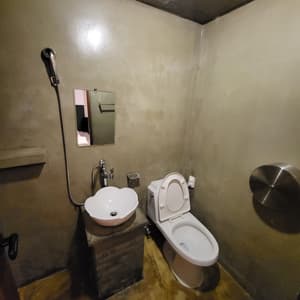 thumbnail: Bathroom