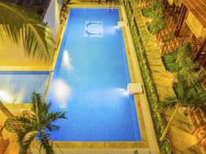 thumbnail: Hotel
