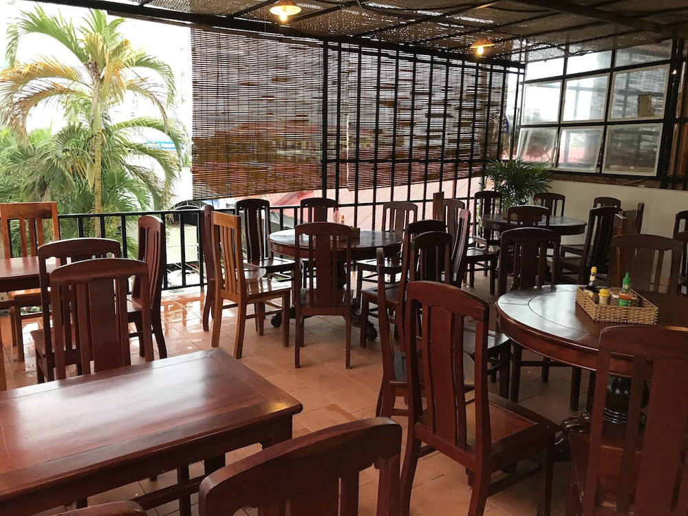 Restaurant-cafeteria