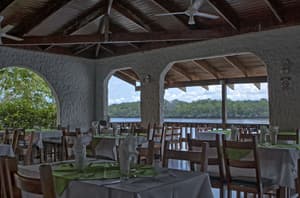 thumbnail: Restaurant