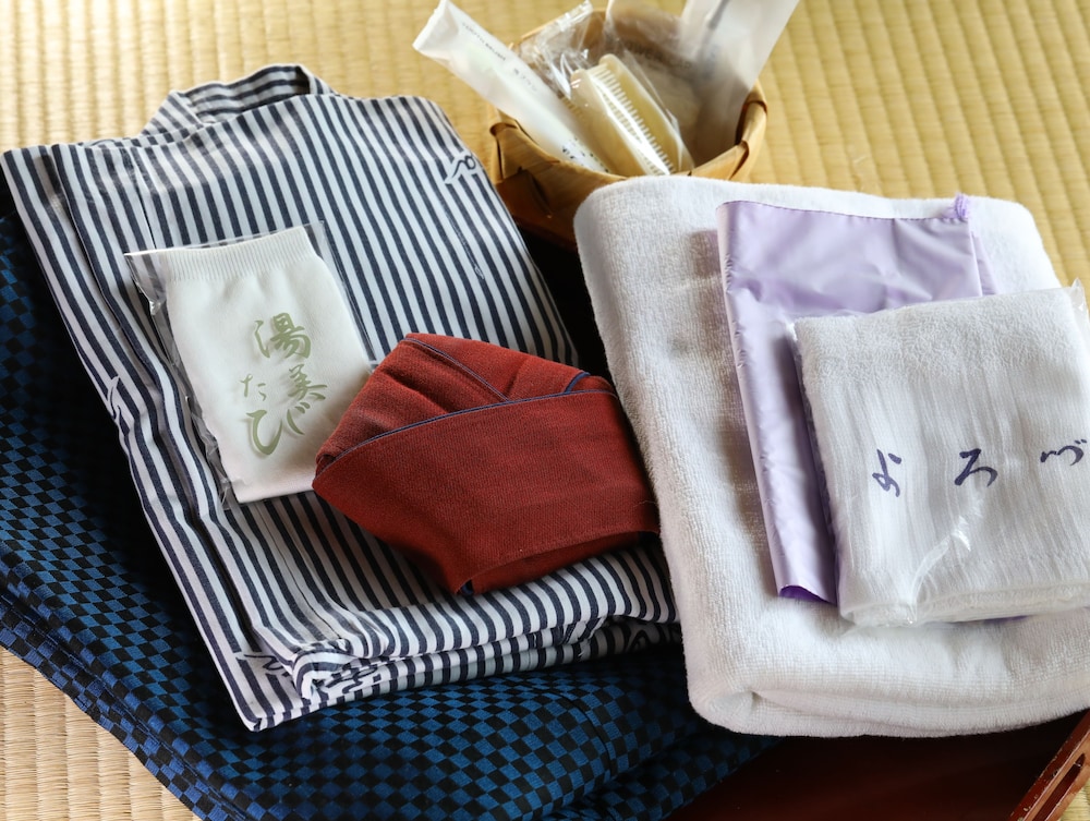 Room amenity
