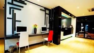 thumbnail: Business center