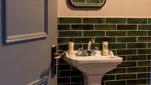 thumbnail: Bathroom