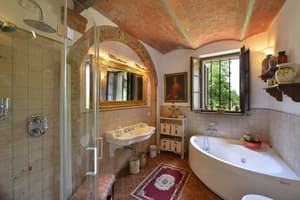 thumbnail: In-room dining