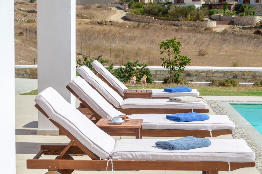 Sundeck