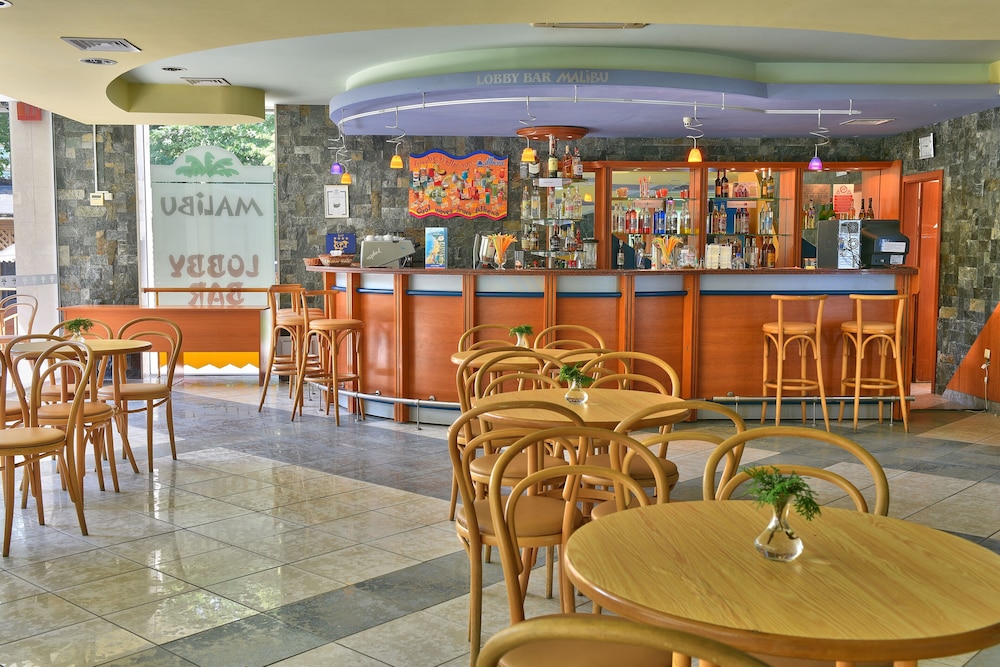 Restaurant-cafeteria