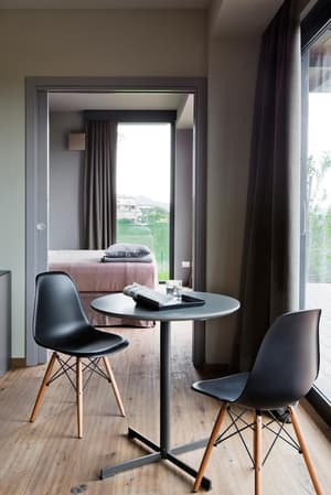 thumbnail: Living area