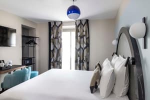 thumbnail: Room