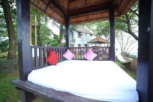 thumbnail: Porch