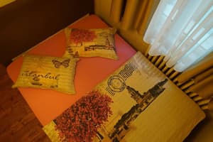 thumbnail: Interior detail