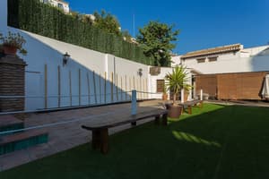 thumbnail: Terrace/patio
