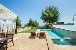 thumbnail: Private pool