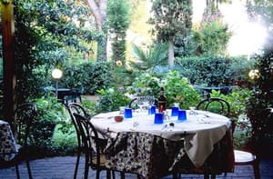 thumbnail: Restaurant