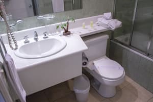 thumbnail: Bathroom