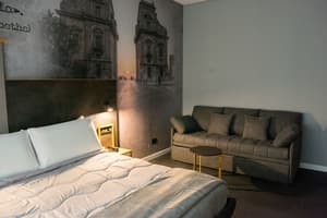 thumbnail: Room