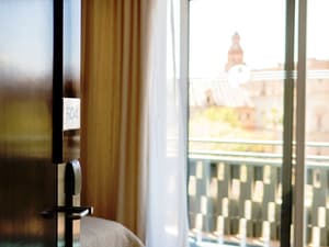 thumbnail: General view