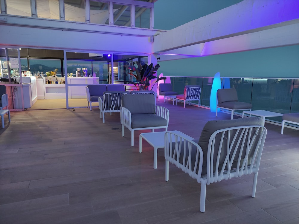 Rooftop terrace
