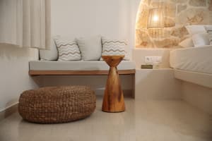 thumbnail: Living area