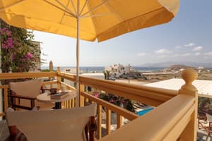 thumbnail: Balcony view