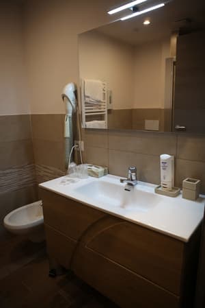 thumbnail: Bathroom