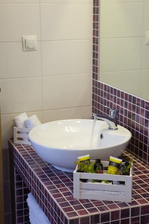 thumbnail: Bathroom sink