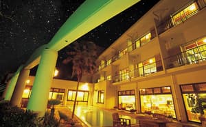 thumbnail: Exterior