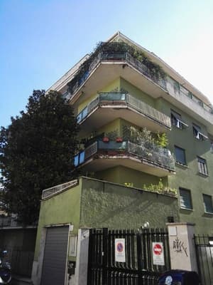 thumbnail: Front of property