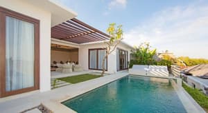 thumbnail: Outdoor pool