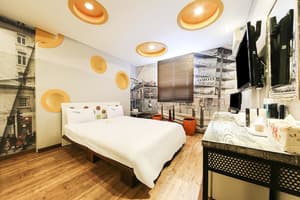 thumbnail: Room