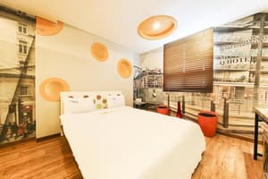thumbnail: Room