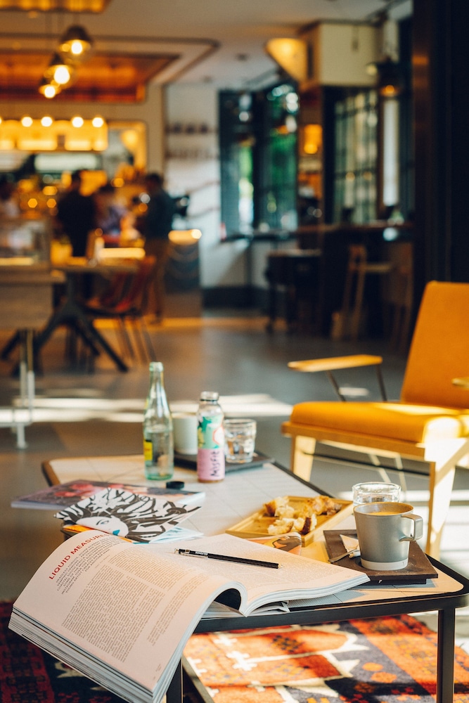 Cafe