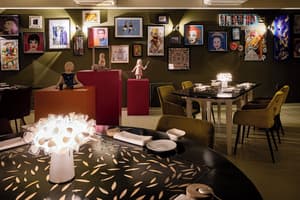 thumbnail: Restaurant