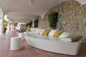 thumbnail: Exterior