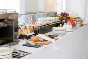 thumbnail: Breakfast buffet