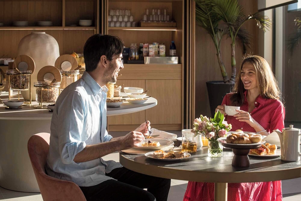 Restaurant-cafeteria