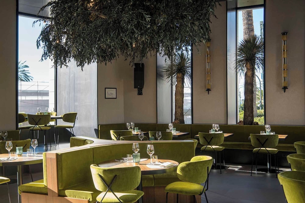 Restaurant-cafeteria