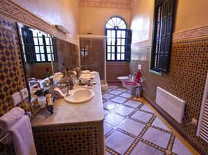thumbnail: Bathroom