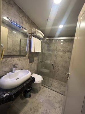 thumbnail: Bathroom