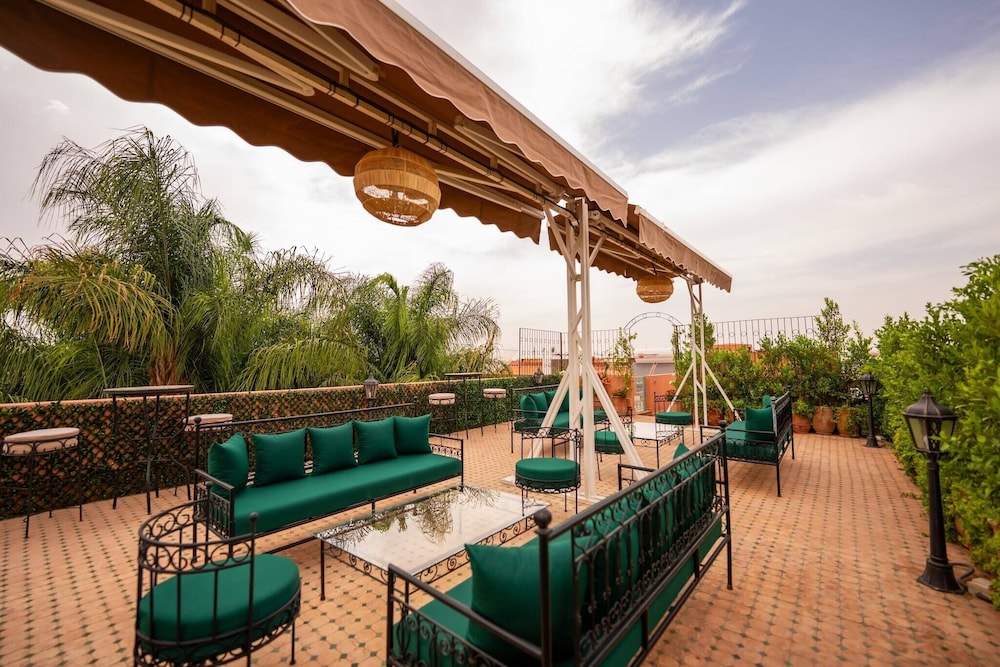 Rooftop terrace
