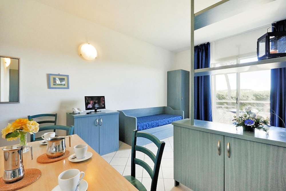 Restaurant-cafeteria